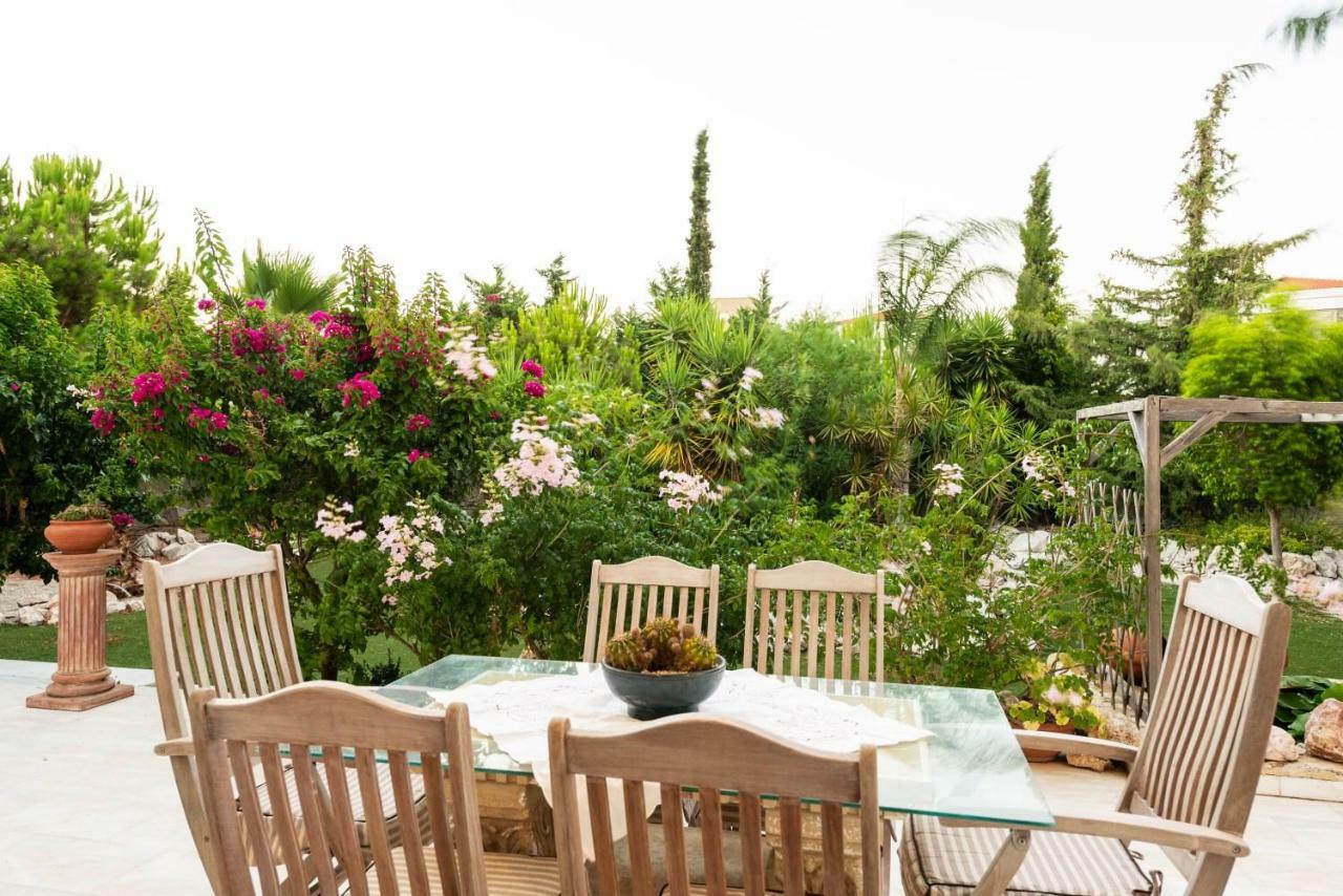Nicole'S Garden Villa Kallithea  Ngoại thất bức ảnh